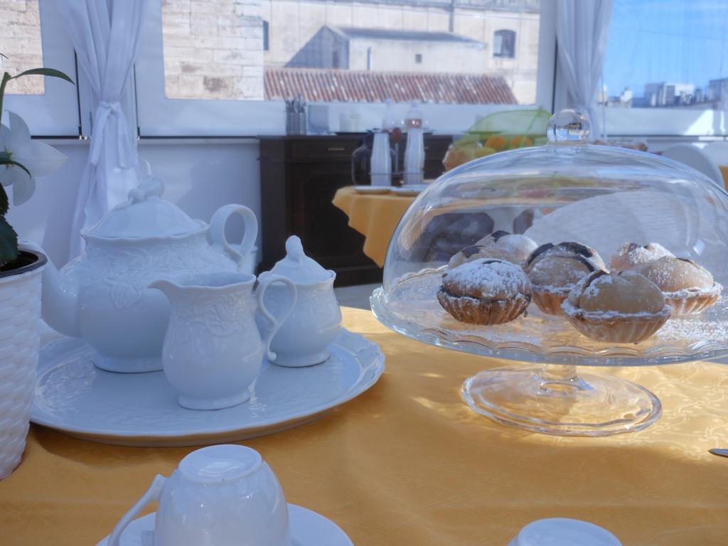 Palazzo Antica Via Appia Bed & Breakfast Bitonto Exterior photo
