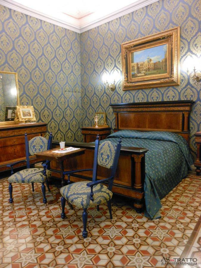 Palazzo Antica Via Appia Bed & Breakfast Bitonto Exterior photo