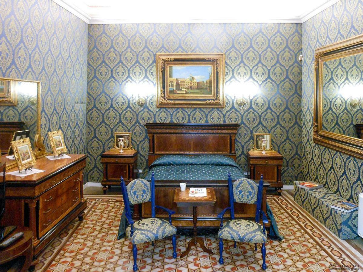 Palazzo Antica Via Appia Bed & Breakfast Bitonto Exterior photo