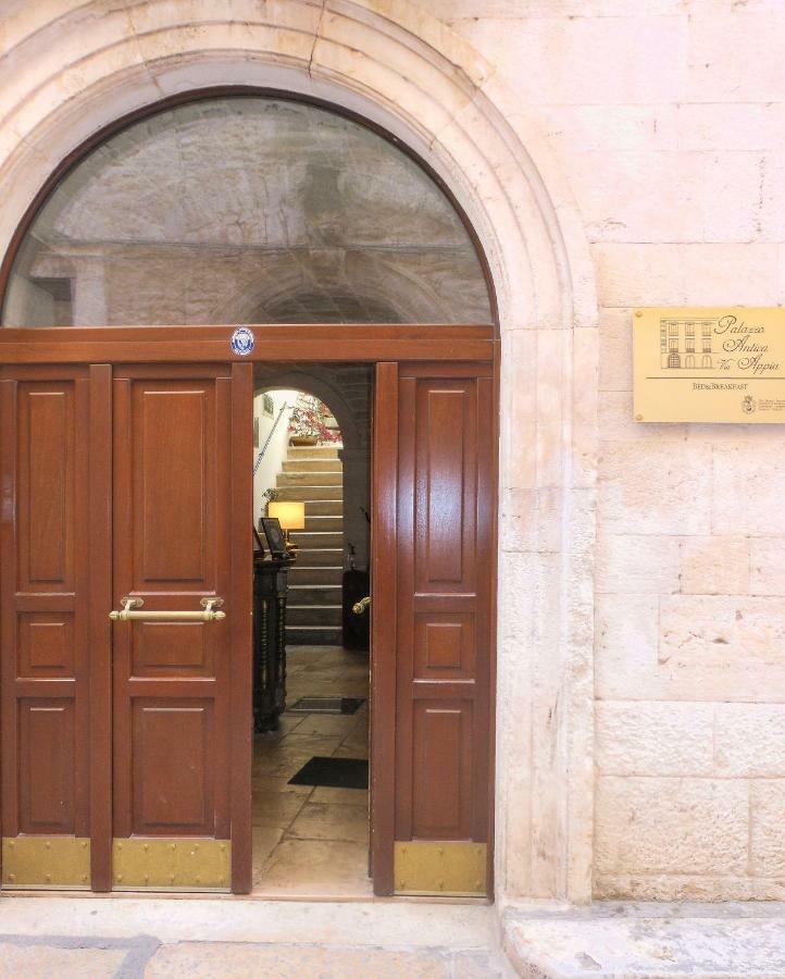 Palazzo Antica Via Appia Bed & Breakfast Bitonto Exterior photo